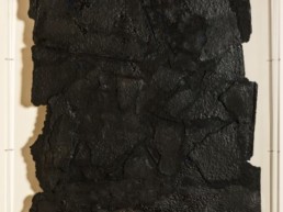 bezzina bernard, divination papier déchiré noir, sculpture bezzina, Galerie d’art Cannes, Galerie Hurtebize, art contemporain, contemporary art, sculpture