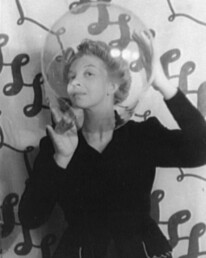 Portrait photo de Leonor Fini artiste peintre surr&eacute;aliste